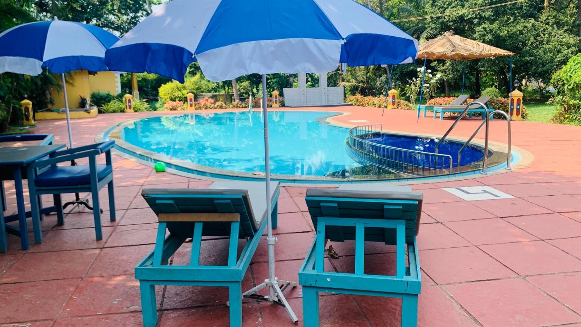 בנולים Carina Beach Resort מראה חיצוני תמונה